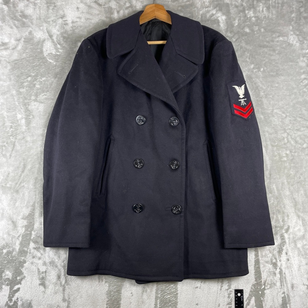 Vintage 40s/50s US Navy Pea Coat Mens 38R Wool Military Double Breasted Patch